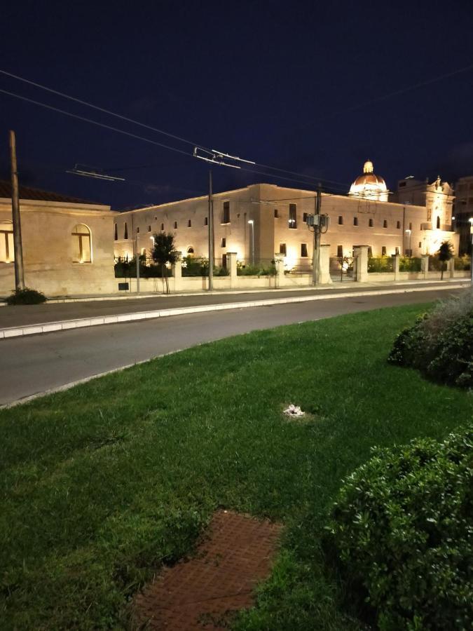 Porta Deuropa Panzió Lecce Kültér fotó