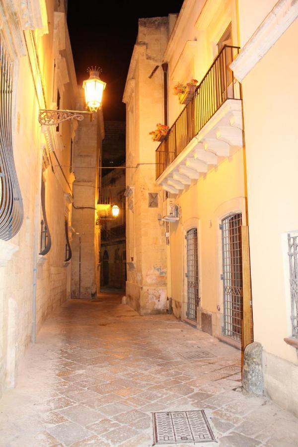 Porta Deuropa Panzió Lecce Kültér fotó
